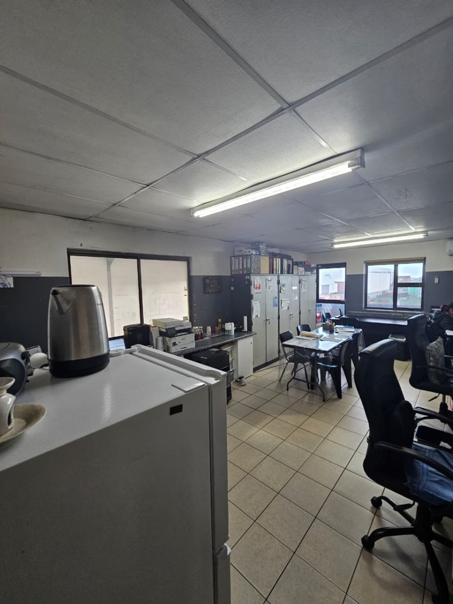 To Let Commercial Property for Rent in Stikland Industrial Western Cape